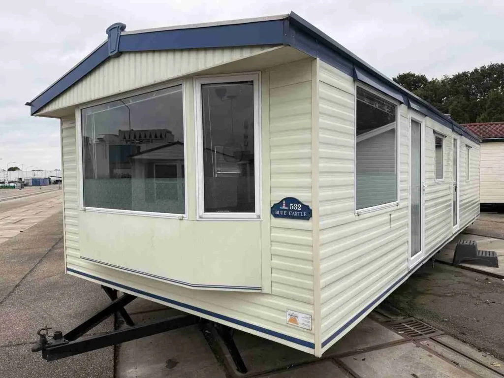 Atlas Blue Castle 10 x 3.70 m – foto 1
