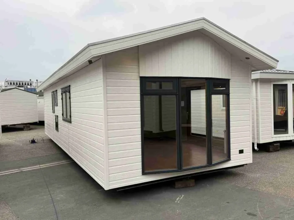 Continental Chalet 11 x 4 m – foto 3