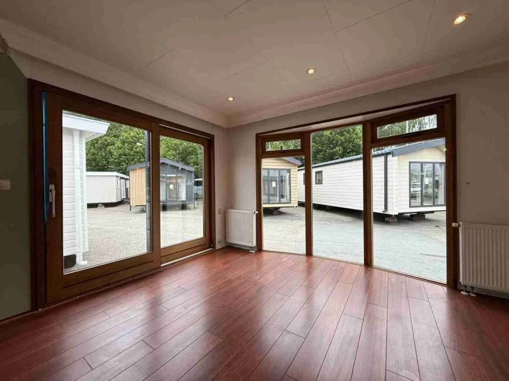Continental Chalet 11 x 4 m – foto 7