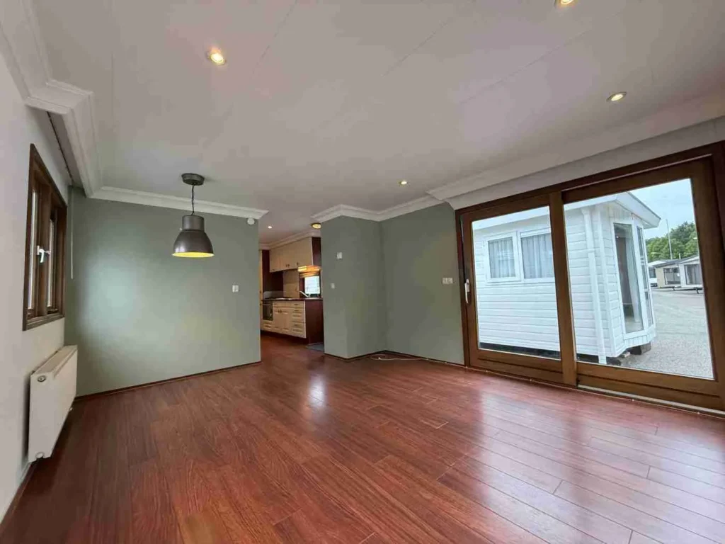Continental Chalet 11 x 4 m – foto 8