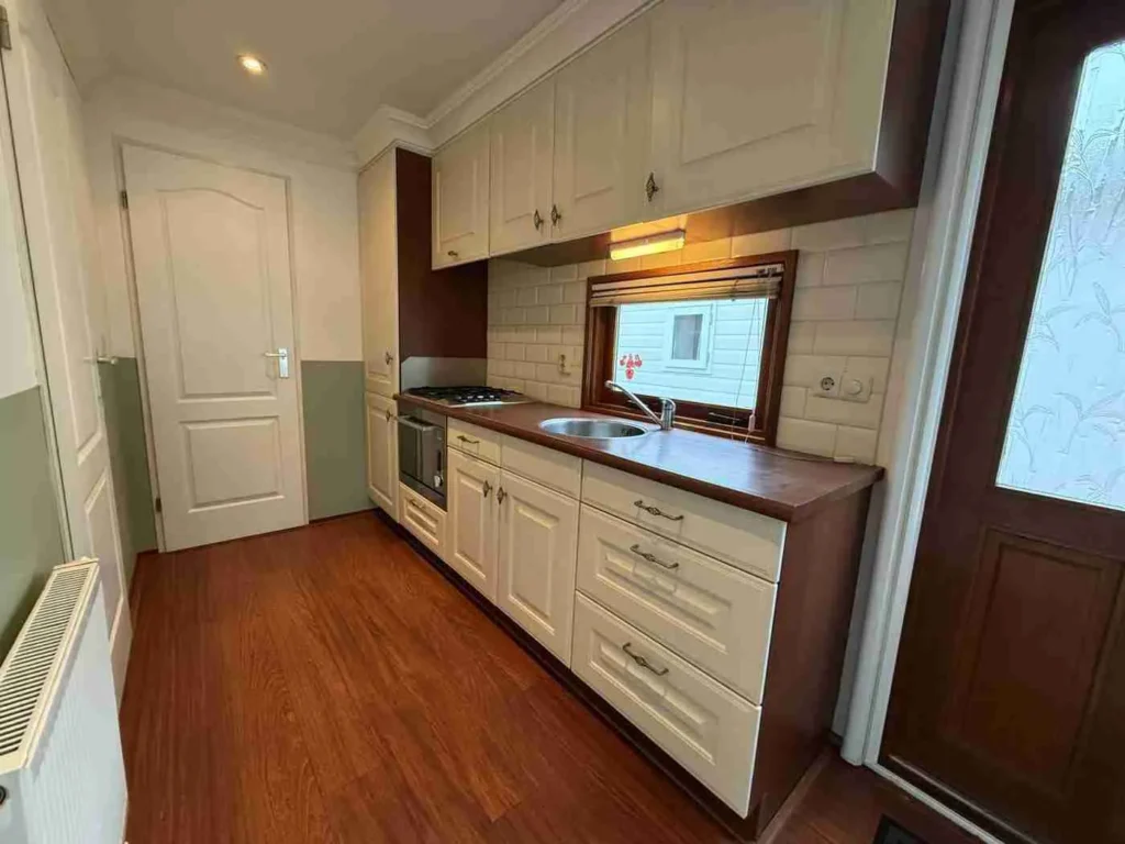 Continental Chalet 11 x 4 m – foto 10
